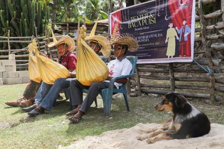 Orang Muda Ganjar Adakan Lomba Puisi Dan Teater Bagi Masyarakat Di