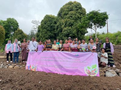 Koordinator Srikandi Pln Bali Nusra Raih Pos Kupang Award Lewat Program