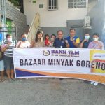 Robert P Fanggidae Salurkan Minyak Goreng Murah di 4 Lokasi, Bank TLM Terus Peduli Kepada Warga Kota Kupang