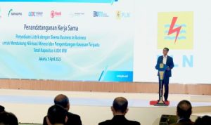 Dukung Hilirisasi Industri, PLN Ajak 5 Mitra Strategis Bangun Kelistrikan Berbasis EBT