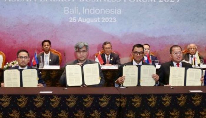 Kolaborasi Dengan ACE, PLN Gandeng 2 Perusahaan Listrik Malaysia Kembangkan Sistem Interkoneksi Antar Negara