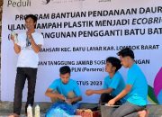 Program TJSL PLN UIP Nusra Serahkan Bantuan Pendanaan Ecobrick untuk Desa Lembahsari