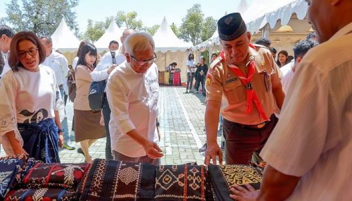 Indosat Selenggarakan Festival Literasi Digital 2023 di Kupang, Pesertanya Mencapai Ribuan Mahasiswa